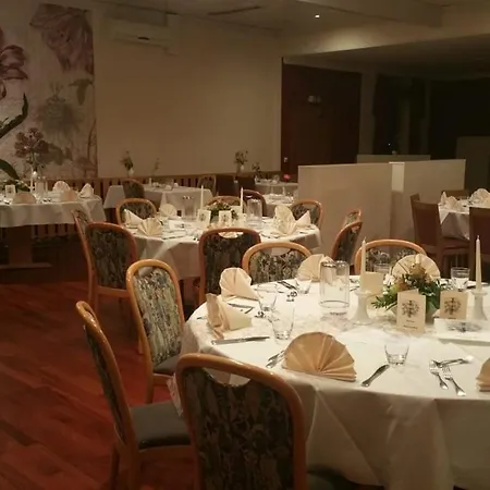 Hosser's Restaurant 이다오베르슈타인