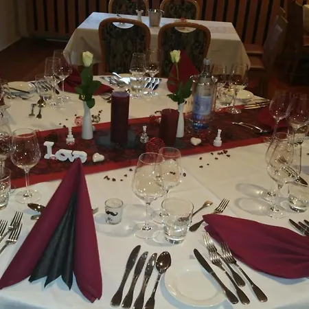 호텔 Hosser's Restaurant 이다오베르슈타인