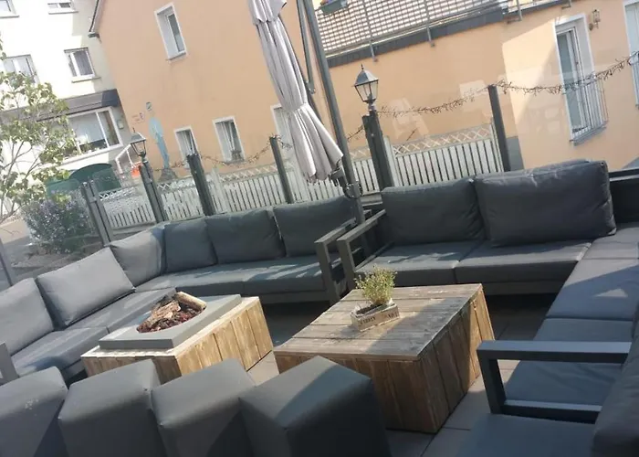 Hosser's Restaurant Hotel