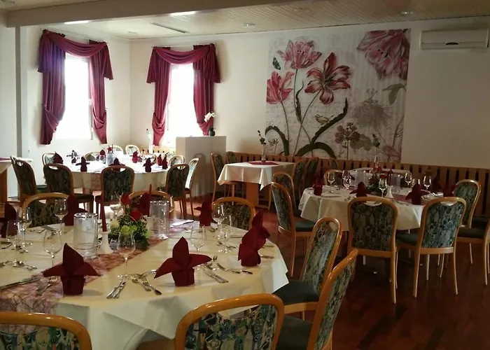 מלון Hosser's Restaurant אידר-אוברשטיין